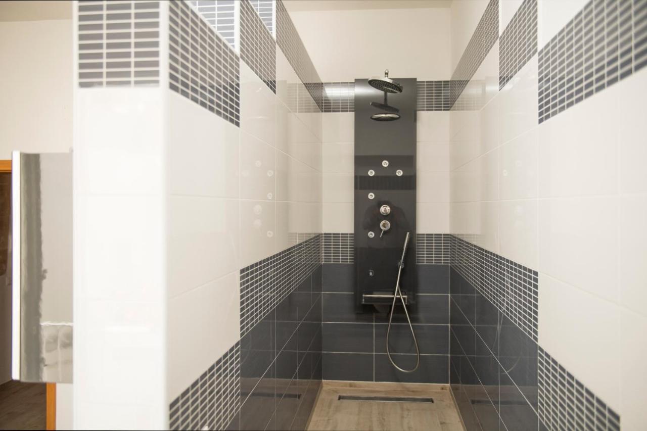 Palazzo Absolem Luxury Διαμέρισμα Monopoli Εξωτερικό φωτογραφία